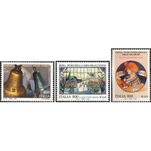 ITALIA - 1999 - Tesori dei musei nazionali - 3 v.