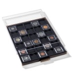 LEUCHTTURM - Box MB fumé con vassoio in floccato nero a 30 caselle quadrate da 38 mm con tacca
