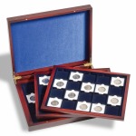 LEUCHTTURM - Cofanetto VOLTERRA in legno con 3 ripiani a 20 caselle quadrate da 50 mm con tacca - Mogano