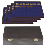 LINDNER - Cofanetto CARUS 4 in legno con 4 ripiani blu a 35 caselle quadrate da 36 mm - Noce scuro