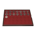 LINDNER - Cofanetto CARUS 4 in legno con 4 ripiani bordeaux a 35 caselle rotonde da 32 mm - Noce scuro