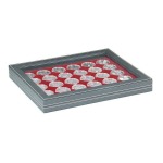 LINDNER - Cofanetto NERA CASSETTA M CON FINESTRA con interno bordeaux a 30 caselle rotonde da 37,5 mm - Nero