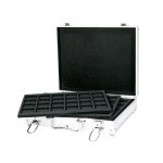 LINDNER - Astuccio ALU con 6 vassoi in floccato nero a 24 caselle quadrate da 42 mm