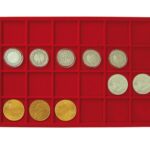 LINDNER - Vassoio in floccato rosso a 24 caselle quadrate da 45 mm - 1 pz.