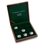 LEUCHTTURM - Cofanetto VOLTERRA in legno con 1 ripiano a 9 caselle rotonde per 5 € Germania Il meraviglioso mondo degli Insetti - Mogano - immagine 2