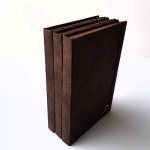 Libro astuccio piccolo con vassoio in velluto rosso 3