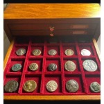 Monetiere in legno con 10 cassetti a scomparti per monete antiche oro orgento 6