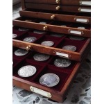 Monetiere in legno con 11 cassetti a scomparti per monete antiche oro orgento 4