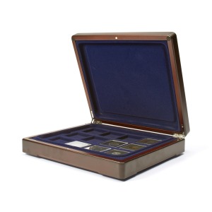 Cofanetto Mazzola con interno blu ed 1 vassoio blu per 12 capsule Quadrum Leuchtturm 1