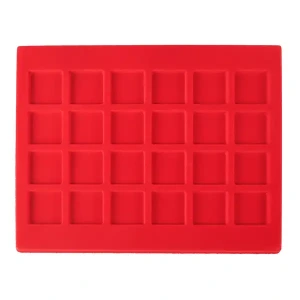 Vassoio PICCOLO in floccato rosso a 24 caselle quadrate da 27 mm Master Phil