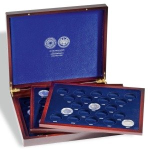 LEUCHTTURM - Cofanetto VOLTERRA in legno con 3 ripiani a caselle rotonde da 38 mm per 10 Marchi commemorativi in capsula - Mogano
